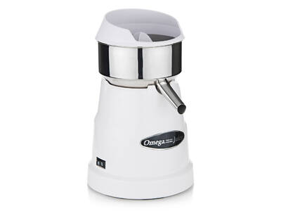Omega C-12 citrus juicer