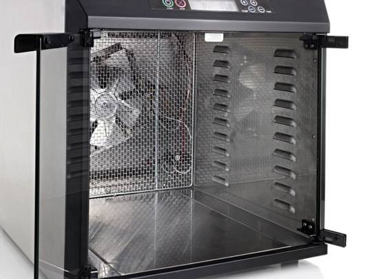 exc10el_interior_close_up_empty_7